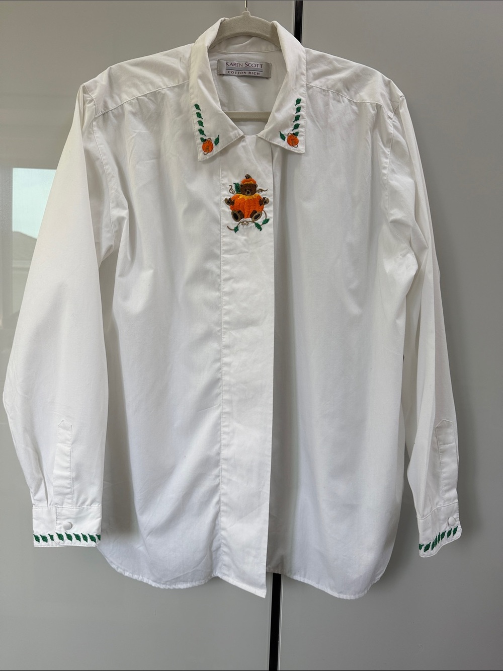 Karen Scott White Button-Down Shirt with Orange Pumpkin Embroidery